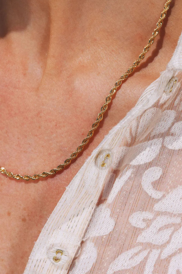 The Medium Necklace Gold