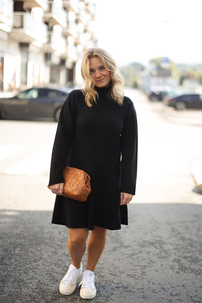 Milana Knitted Dress - Black