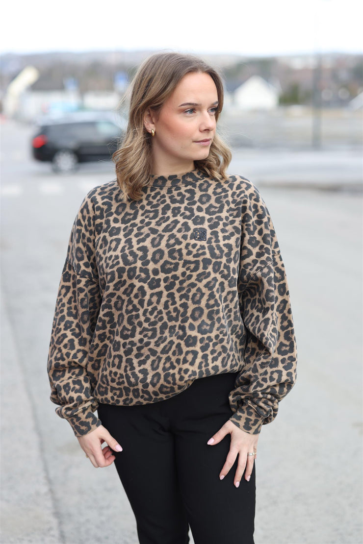 Miles Sweatshirt - Black and Brown Leopard