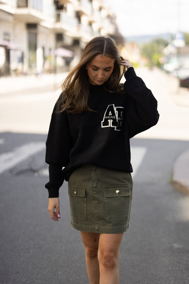 Miles Oversized Sweatshirt - Black