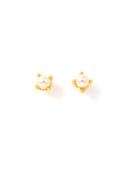 Essie - Mini Pearl Stud Earrings