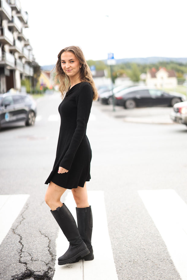 Myla Dress - Black